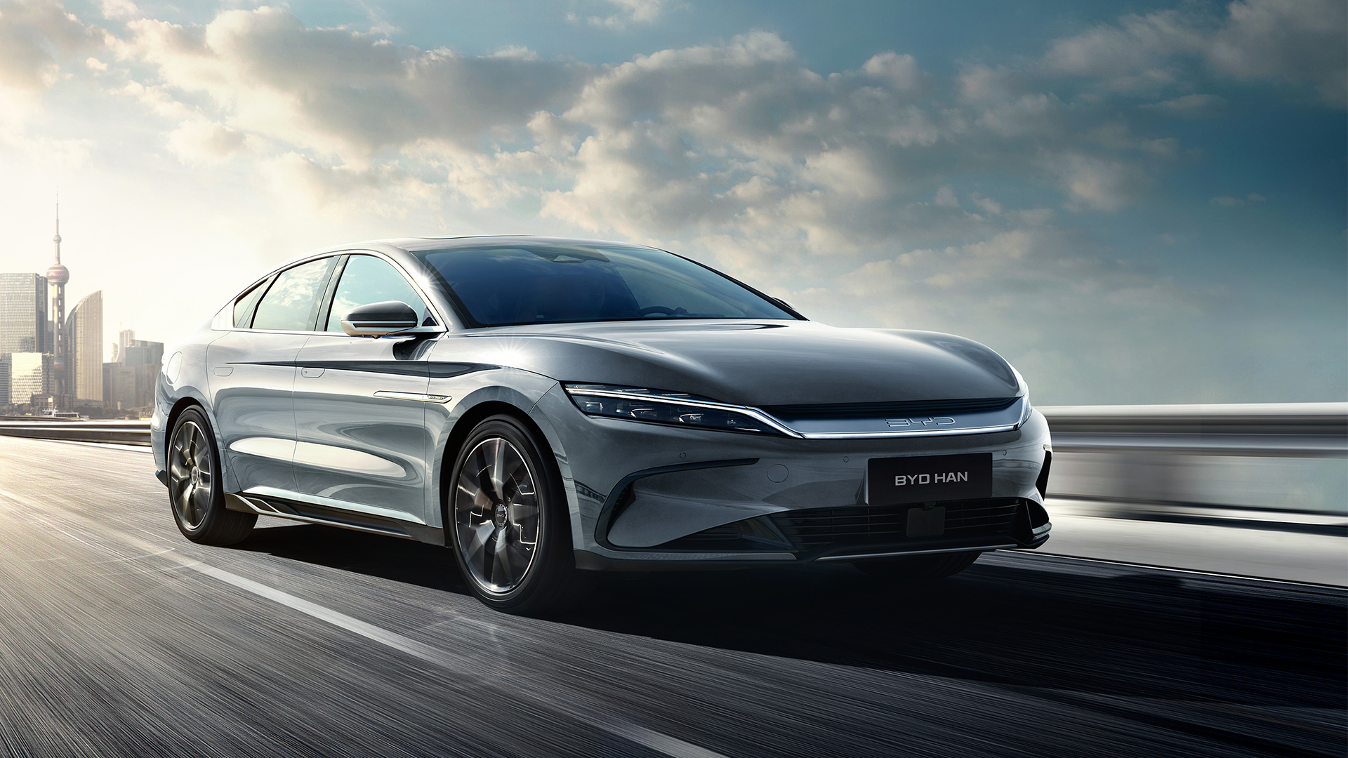 Көлік жүргізген кездегі интеллектуалды көмек жүйесі